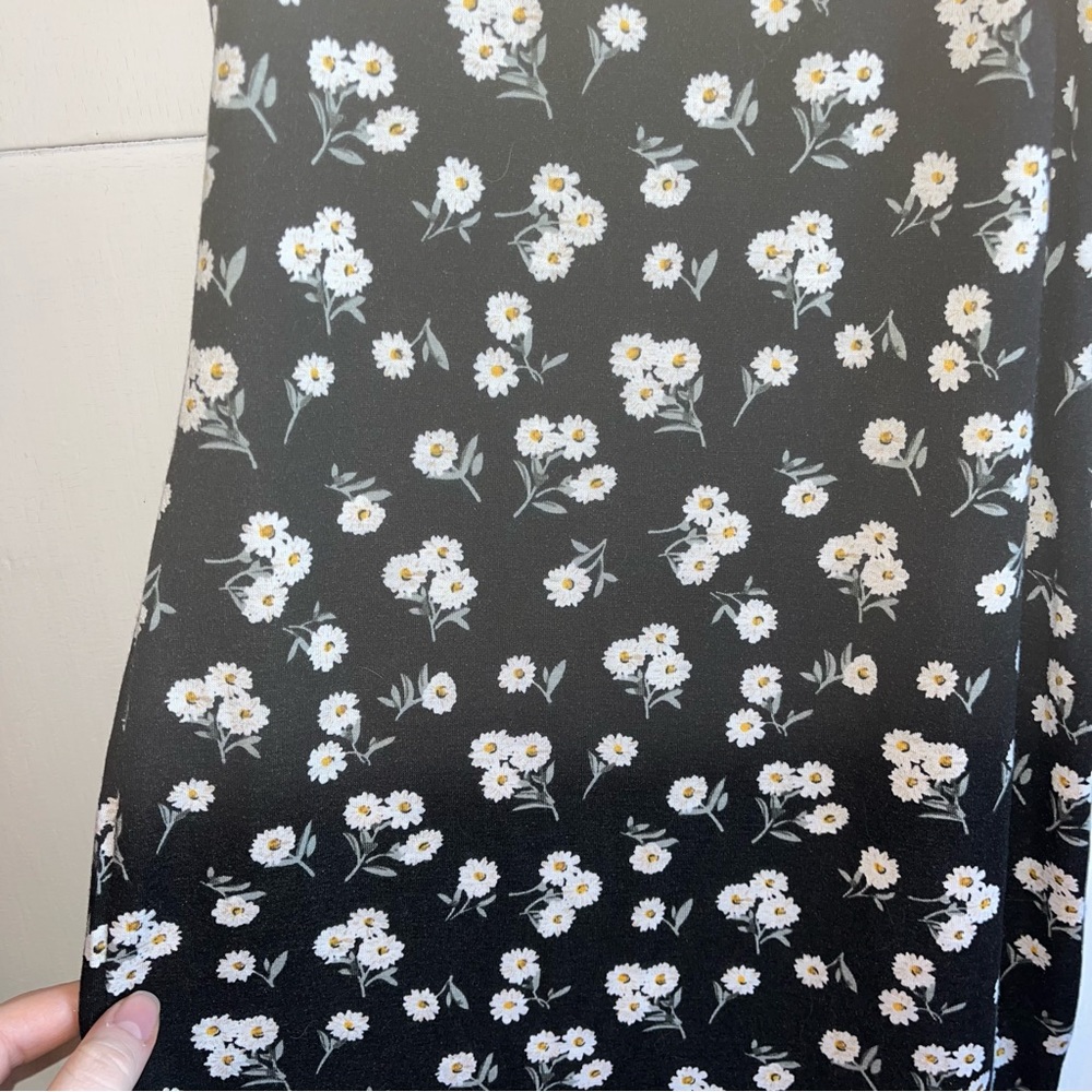 Floral Summer Dress - Picture 5 of 7